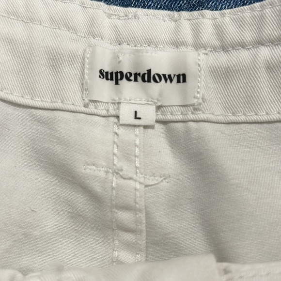 Superdown Bobbi Wide Leg Cargo Pants in White - Size Large - Picture 11 of 12